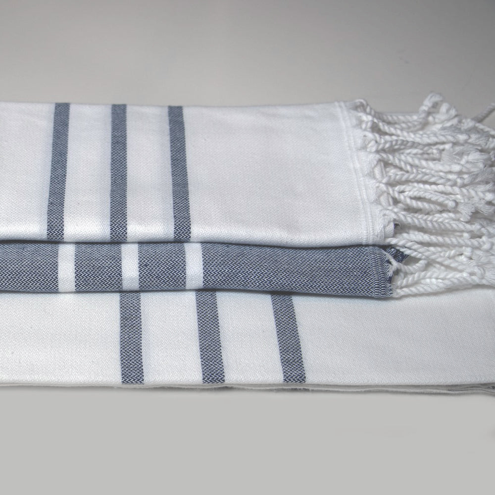White with Navy Bath Towel – Antiochia Collection