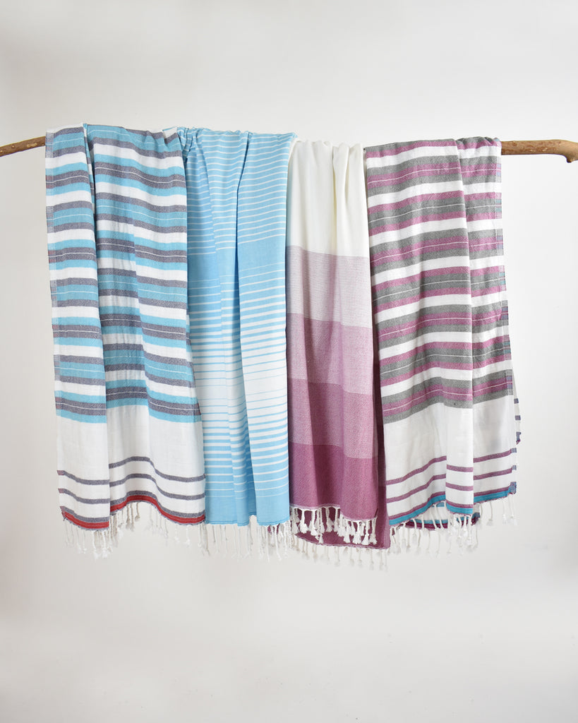 Turquoise Bath Towel – Ton-Sur-Ton Collection