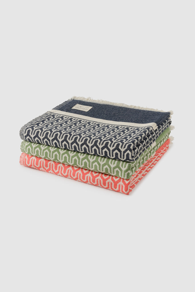 Tempo Collection Throw - Green