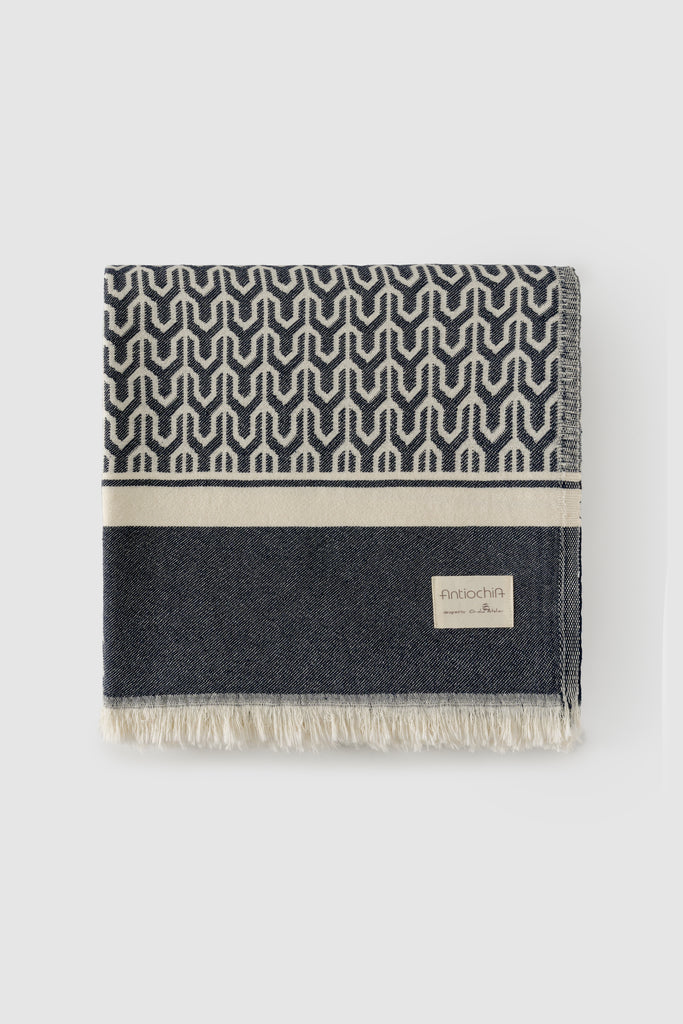 Tempo Collection Throw - Navy