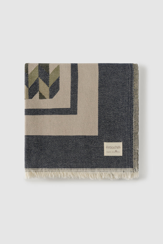 Forma Collection Throw - Navy