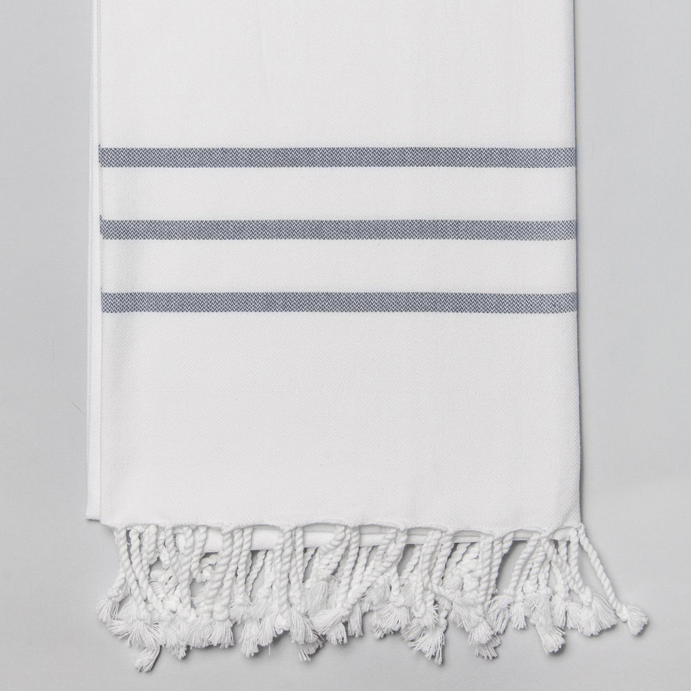 White with Navy Bath Towel – Antiochia Collection