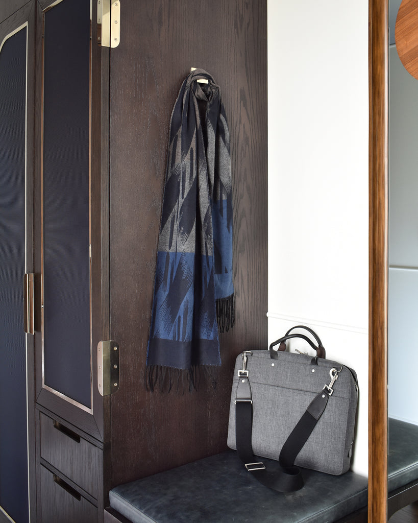 Diagonal Print Scarf – Blue & Beige