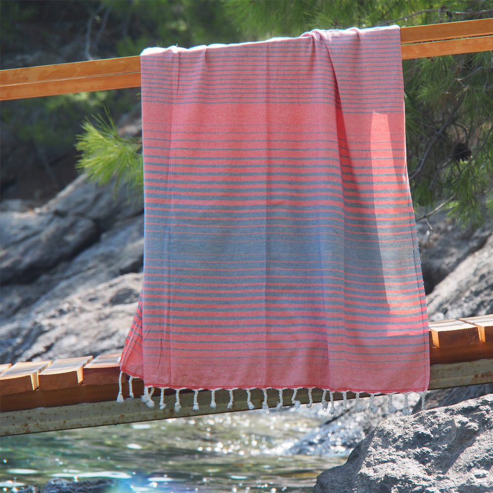 Coral & Navy Bath Towel – Illusion Collection