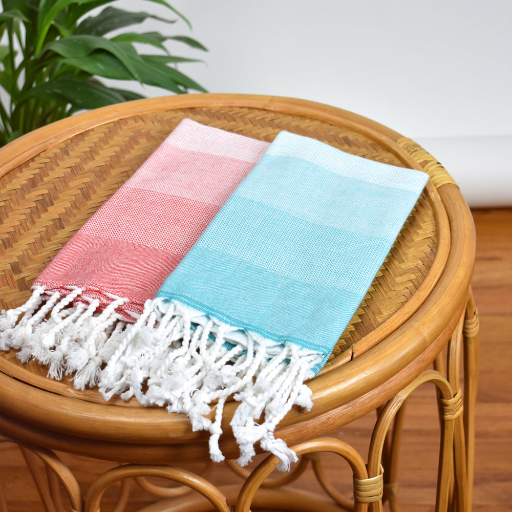 Coral Hand Towel – Ton-Sur-Ton Collection